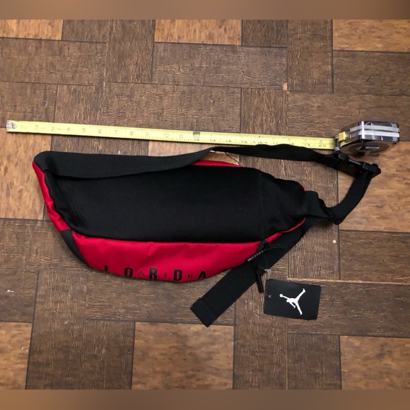 Jordan Bags Jordan Retro Fanny Pack Nike Dunk New Balance 55 2002r